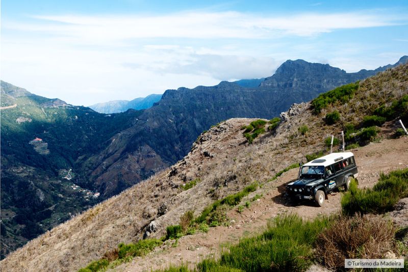 Jeep8@Mountain-Expeditions