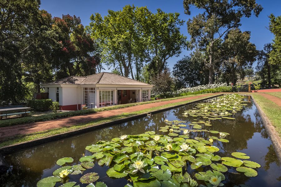 Casa Velha do Palheiro Teahouse